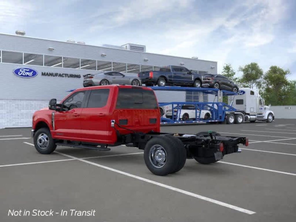 New 2026 Ford F-350 Chassis 4WD Crew Cab 179 WB 60 CA Truck Crew Cab