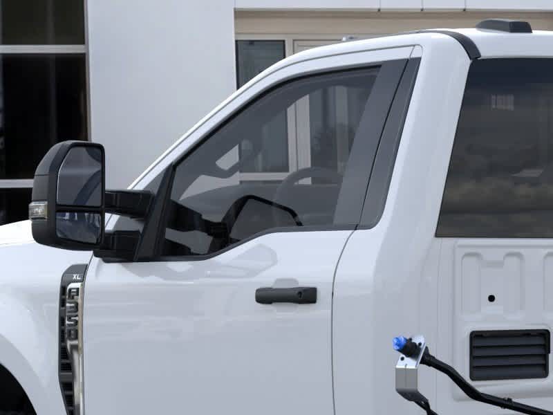 2026 Ford F-350 Super Duty Chassis Cab XL - Photo 20