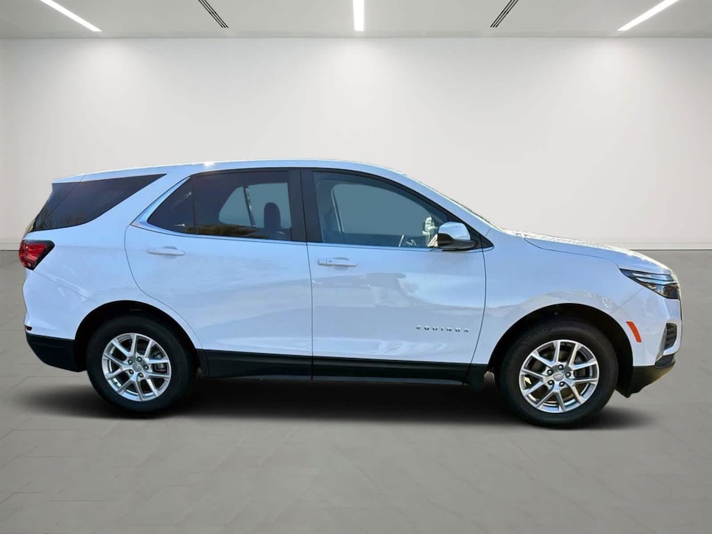 Used 2024 Chevrolet Equinox LT AWD