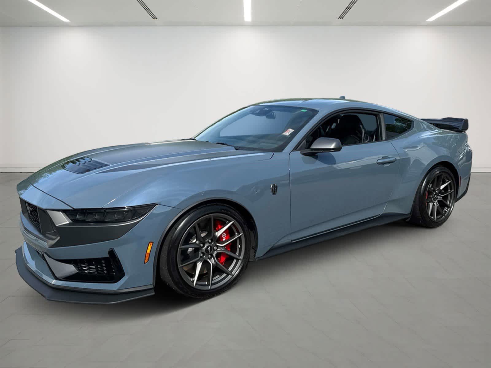 2025 Ford Mustang Dark Horse's photo