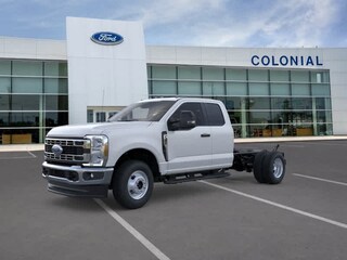 2026 Ford F-350 Chassis 4WD Supercab 168 WB 60 CA Truck Super Cab