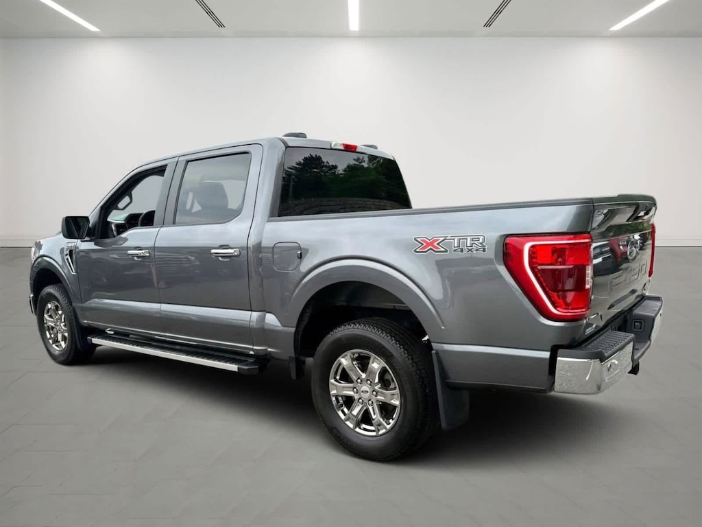 Used 2023 Ford F-150 XLT 4WD Supercrew 5.5 Box 4WD SuperCrew 5.5 Box