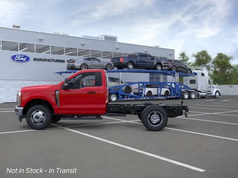 2026 Ford F-350 photo 2