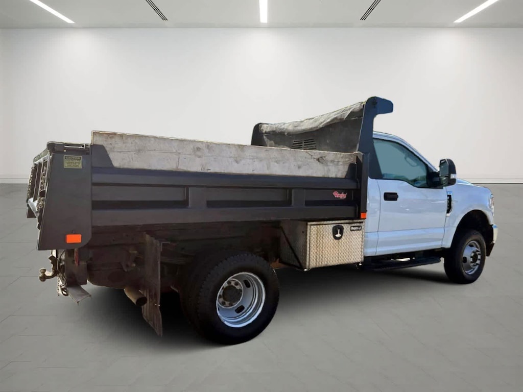 Used 2020 Ford Super Duty F-350 DRW XL 4WD Reg Cab 145 WB 60 CA 4WD Reg Cab 145 WB 60 CA