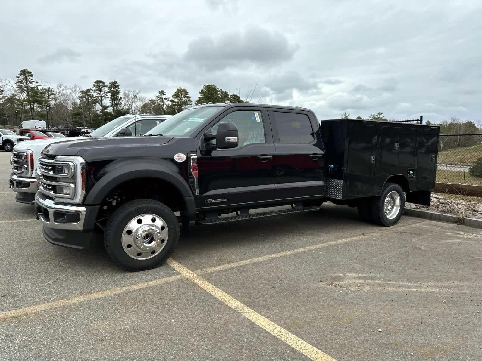 2026 Ford F-450 Super Duty Chassis Cab