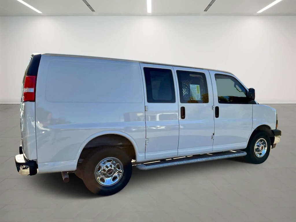 Used 2023 GMC Savana RWD 2500 135