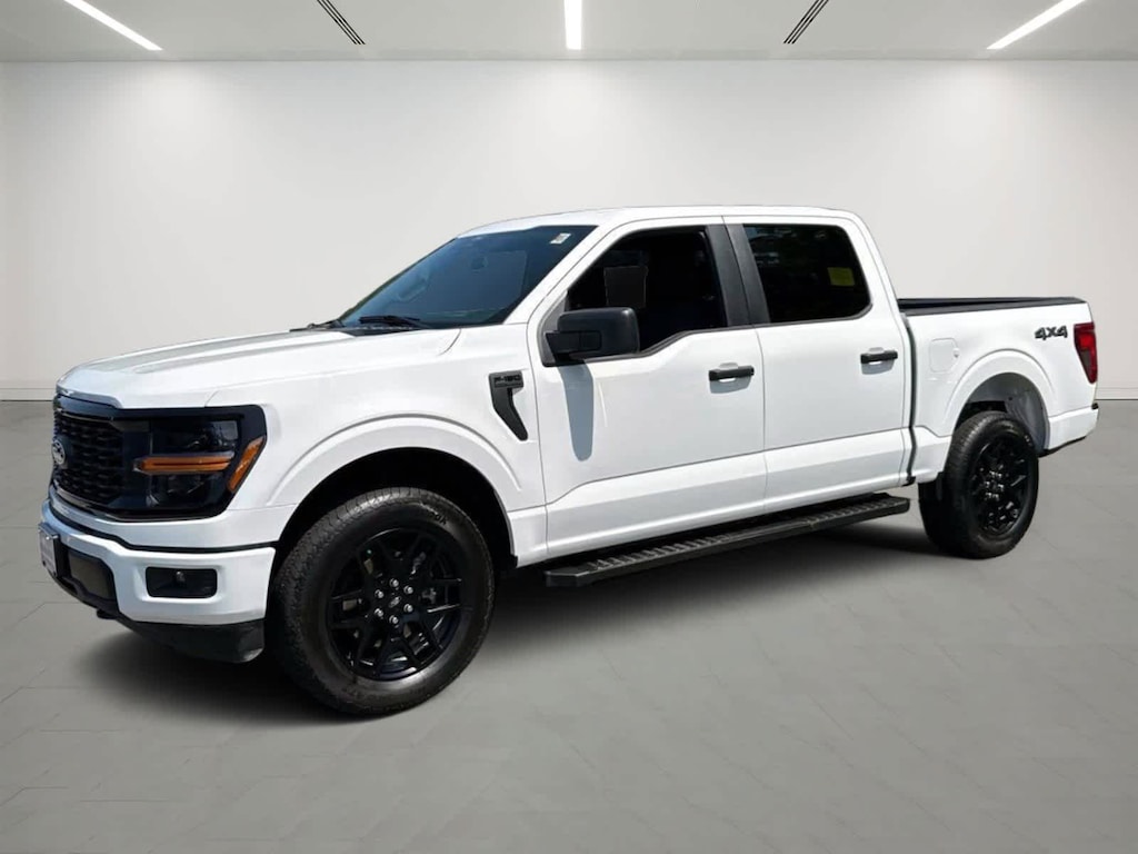 Used 2024 Ford F-150 STX 4WD Supercrew 5.5 Box 4WD SuperCrew 5.5 Box