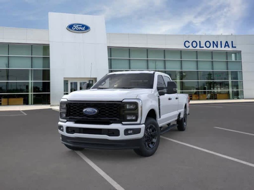 New 2026 Ford F-350 XL Truck Crew Cab