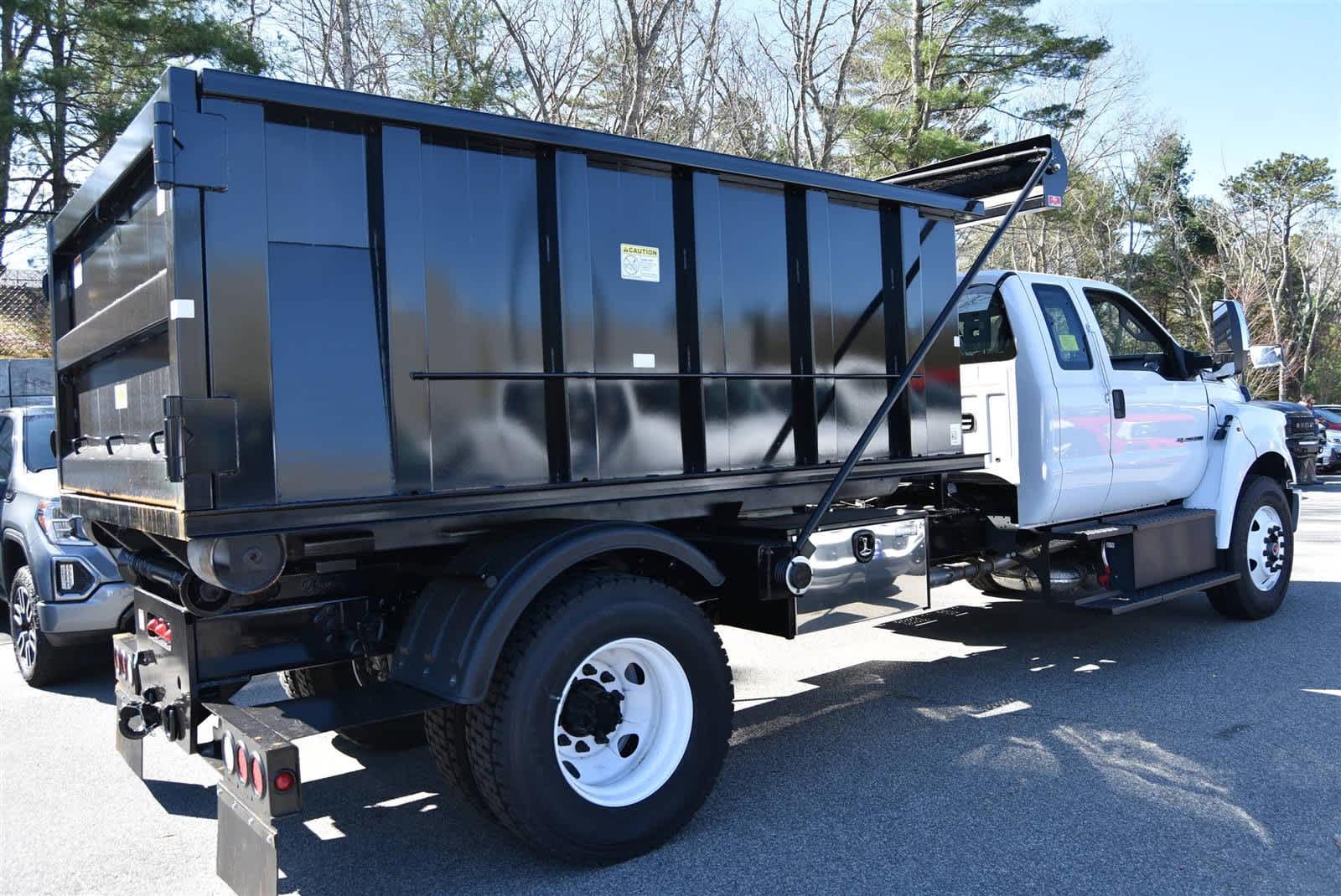 2024 Ford F-650 SuperCab photo 3