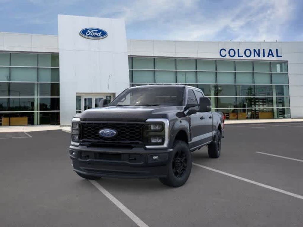 New 2026 Ford F-350 XL Truck Crew Cab