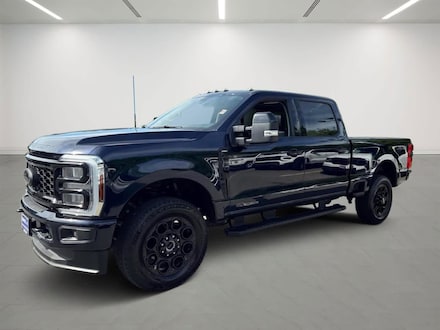 2025 Ford Super Duty F-250 SRW Lariat Truck Crew Cab