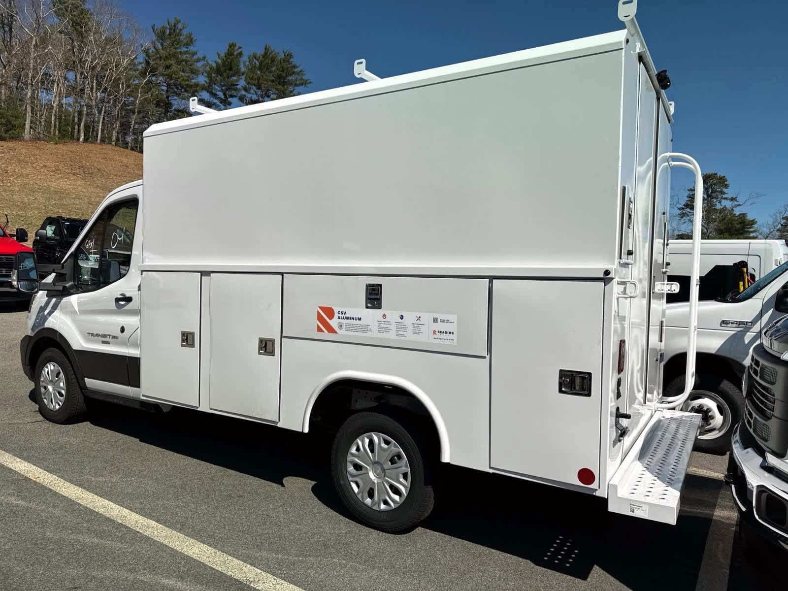 2024 Ford Transit photo 3