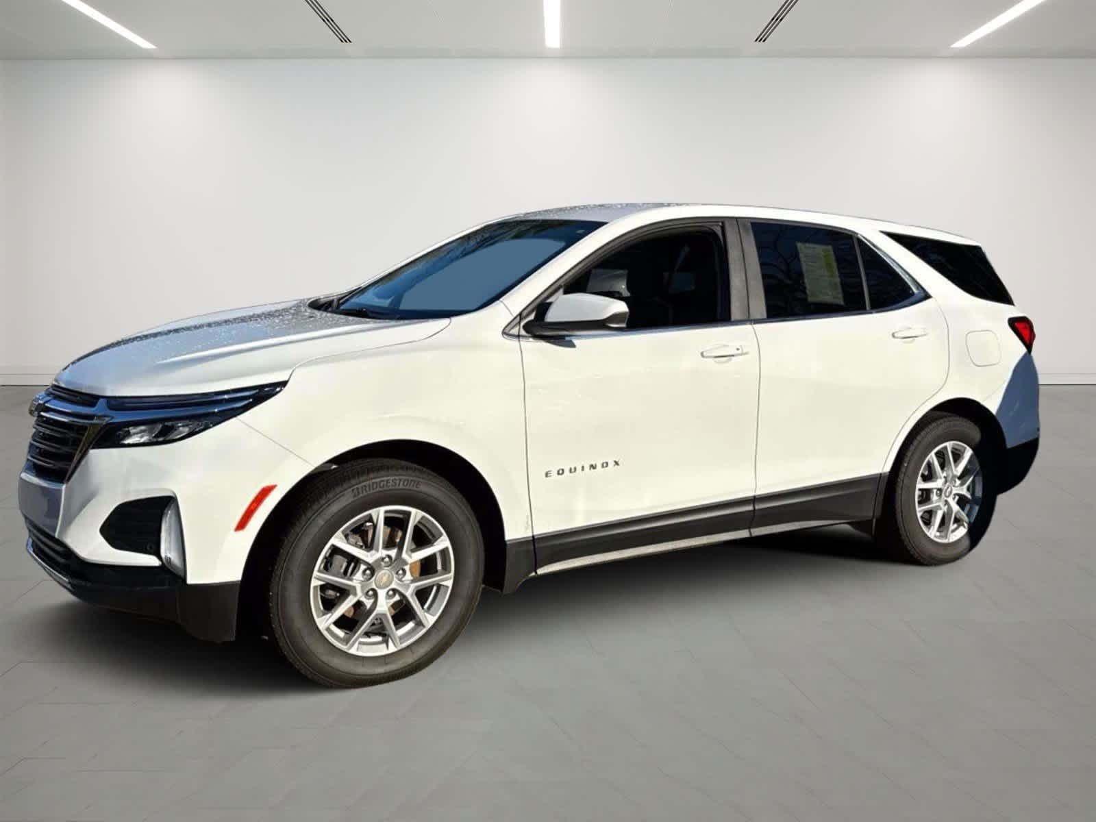 2024 Chevrolet Equinox LT's photo