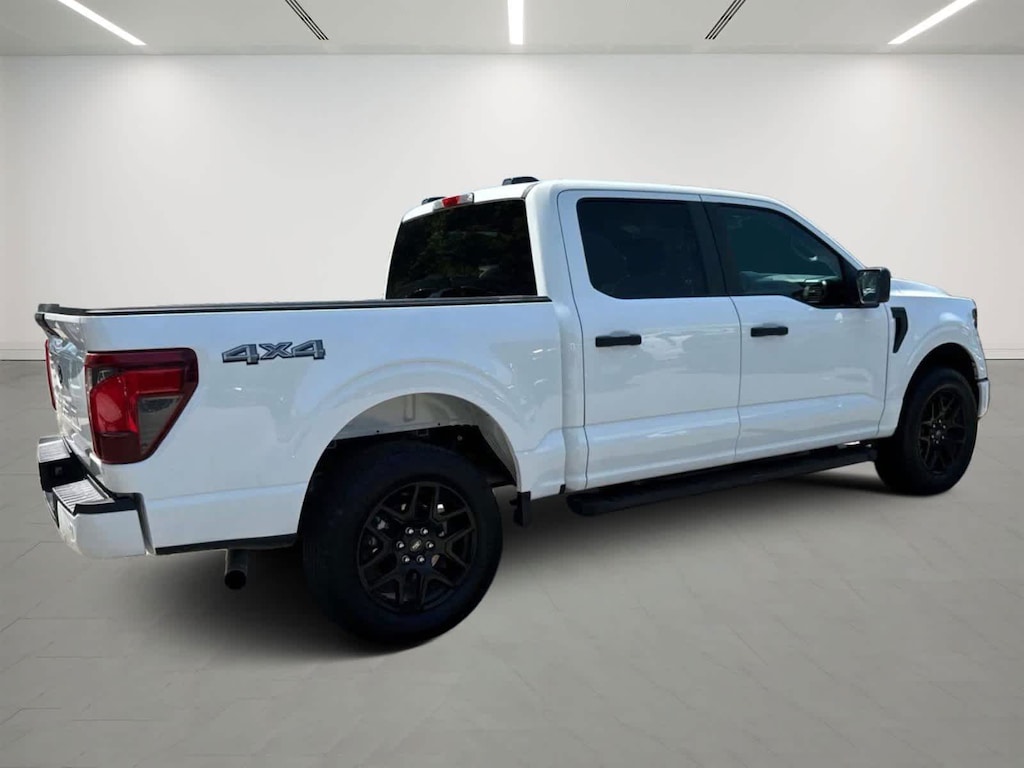 Used 2024 Ford F-150 STX 4WD Supercrew 5.5 Box 4WD SuperCrew 5.5 Box