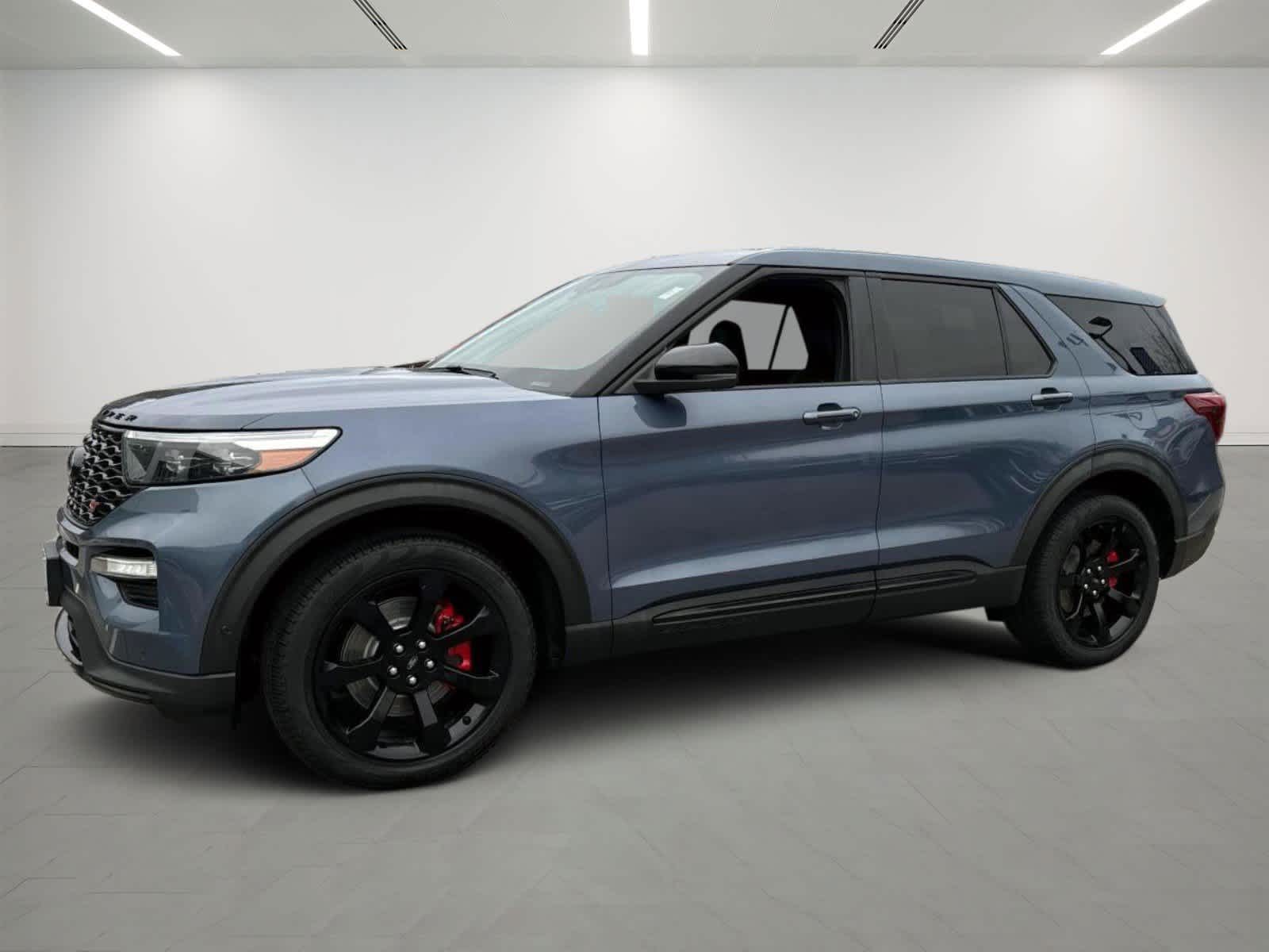 2021 Ford Explorer ST's photo