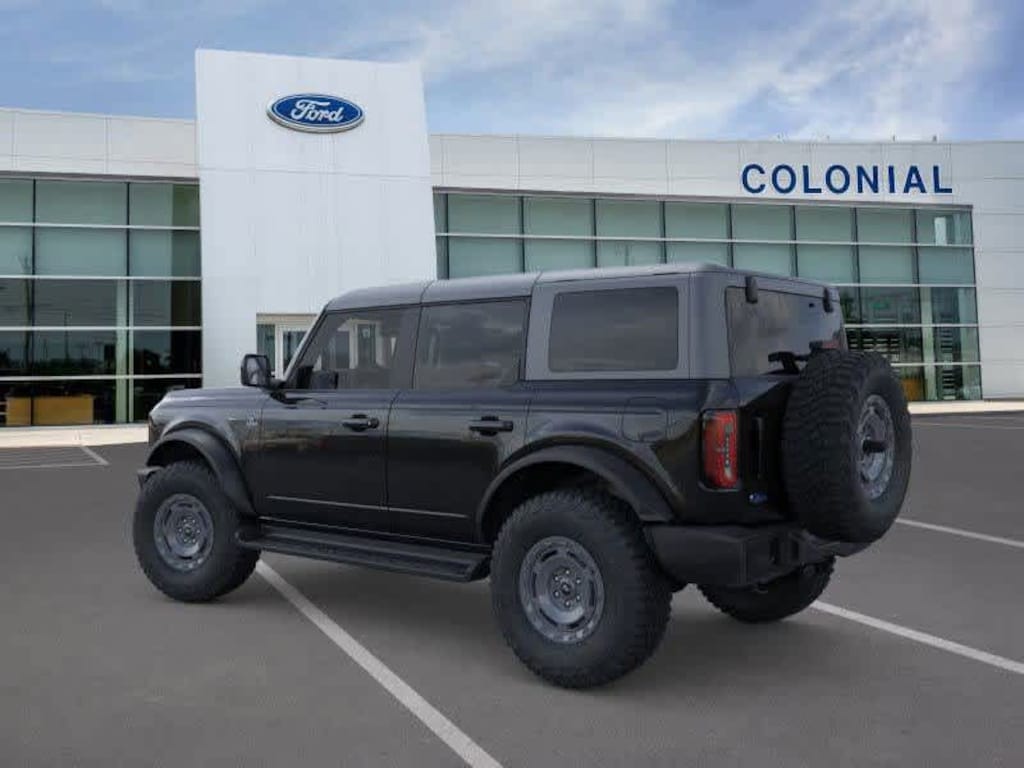 New 2025 Ford Bronco Outer Banks SUV