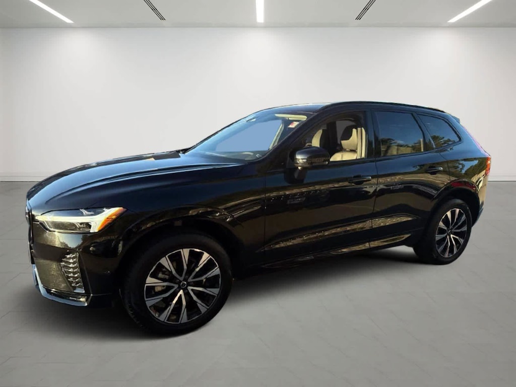 Used 2025 Volvo XC60 Plus B5 AWD