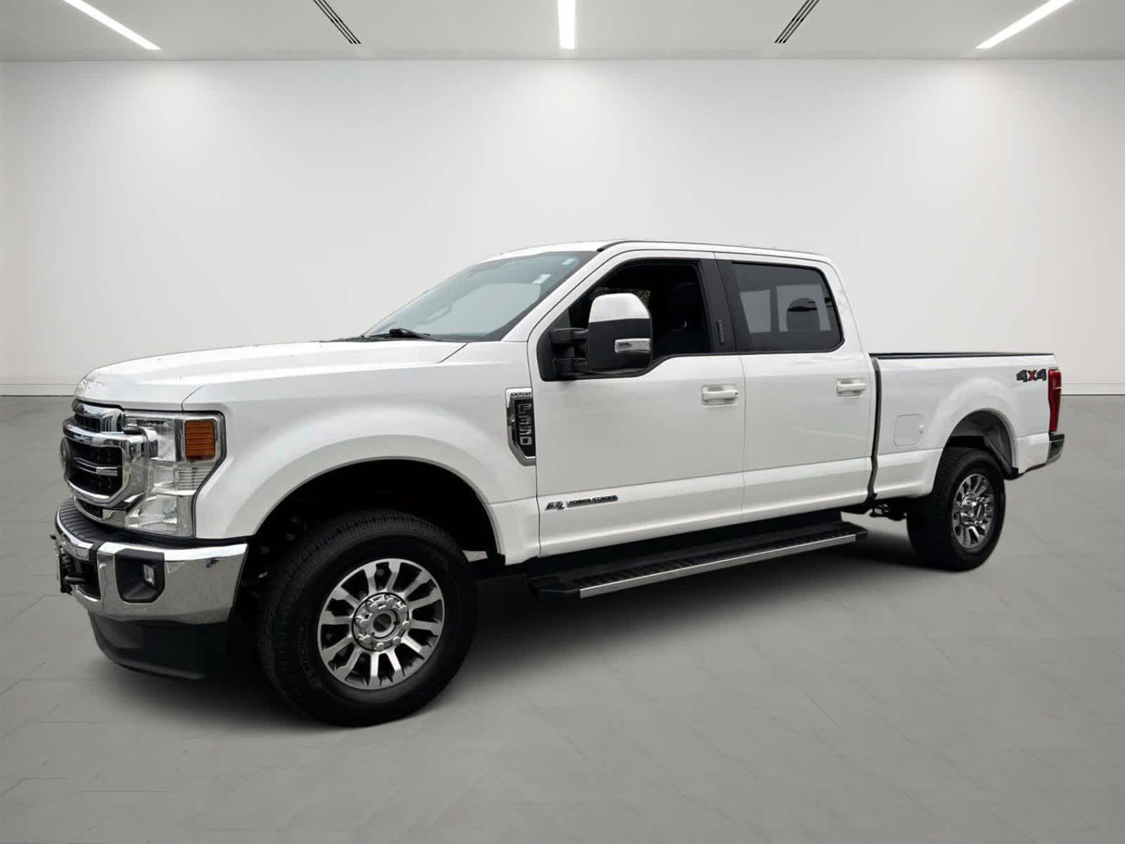 2022 Ford F-350 Lariat 4x4 Crew Cab 160 in SRW's photo