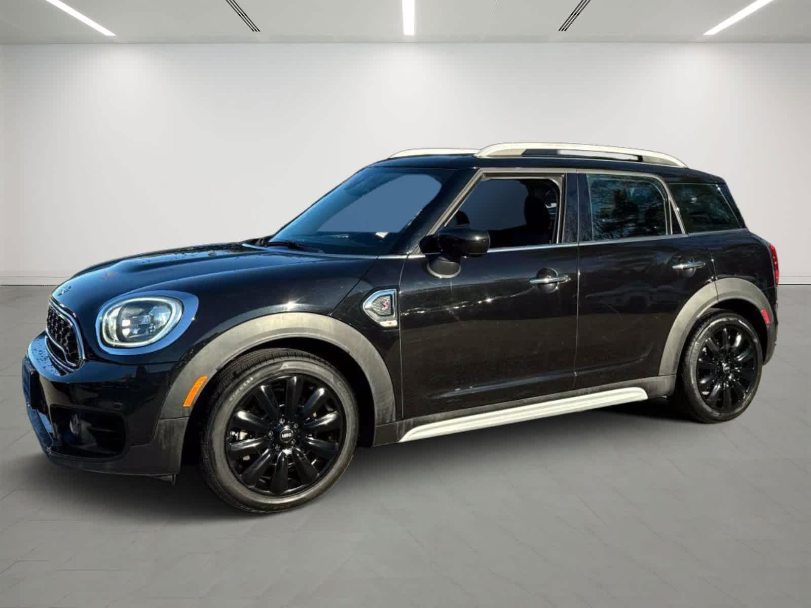 2020 MINI Countryman S's photo