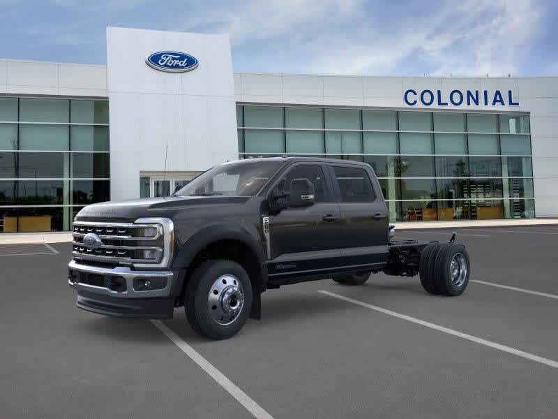 2026 Ford F-550 Super Duty Chassis Cab Lariat's photo