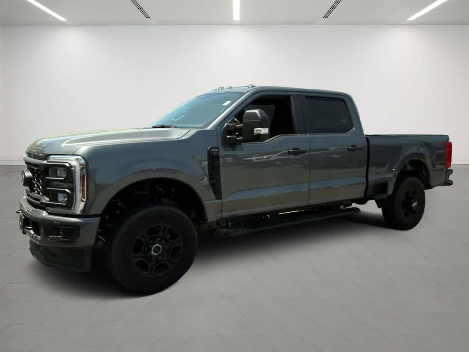 2026 Ford F-250 XL 4x4 Crew Cab 6-3/4' Box's photo
