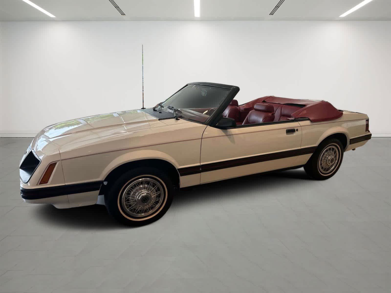 1983 Ford Mustang's photo