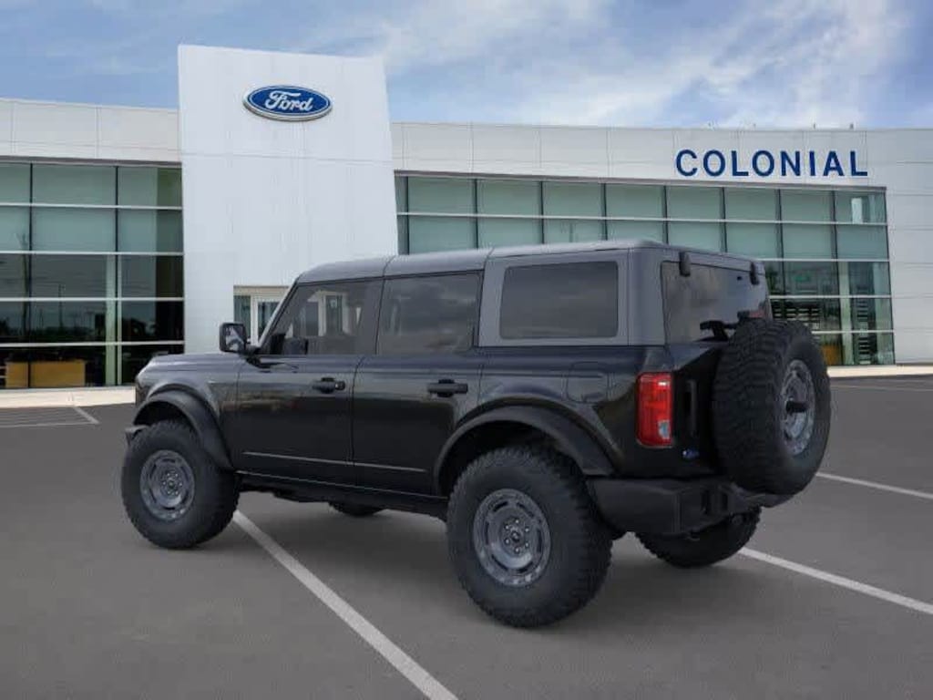 New 2025 Ford Bronco Base SUV
