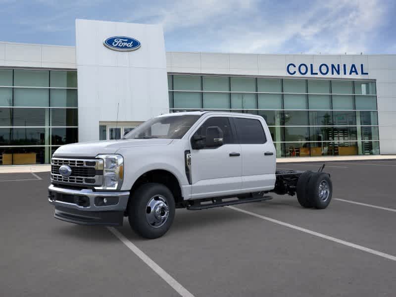 2026 Ford F-350 Super Duty Chassis Cab