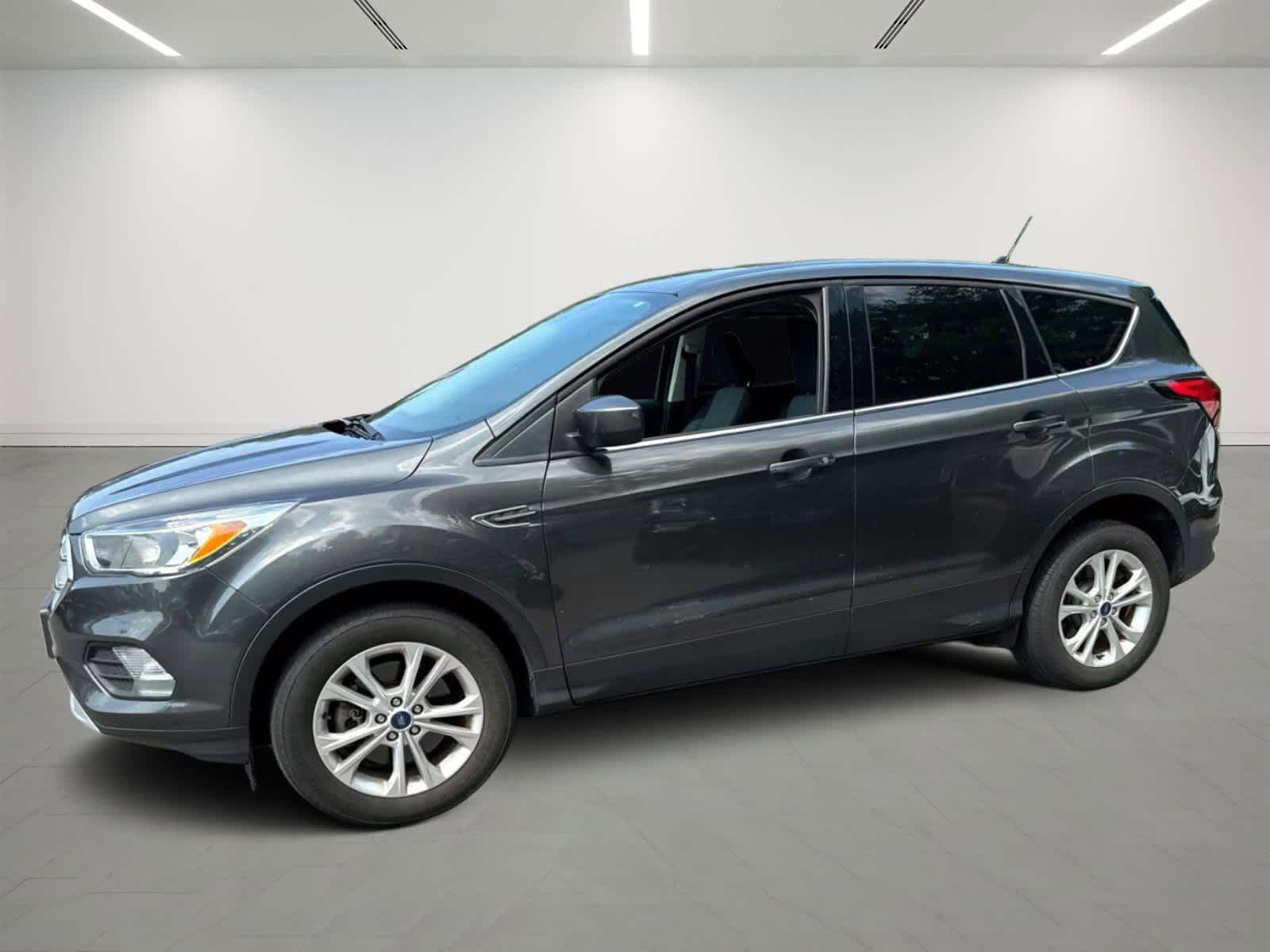 Used 2019 Ford Escape SE with VIN 1FMCU9GD1KUA08789 for sale in Plymouth, MA