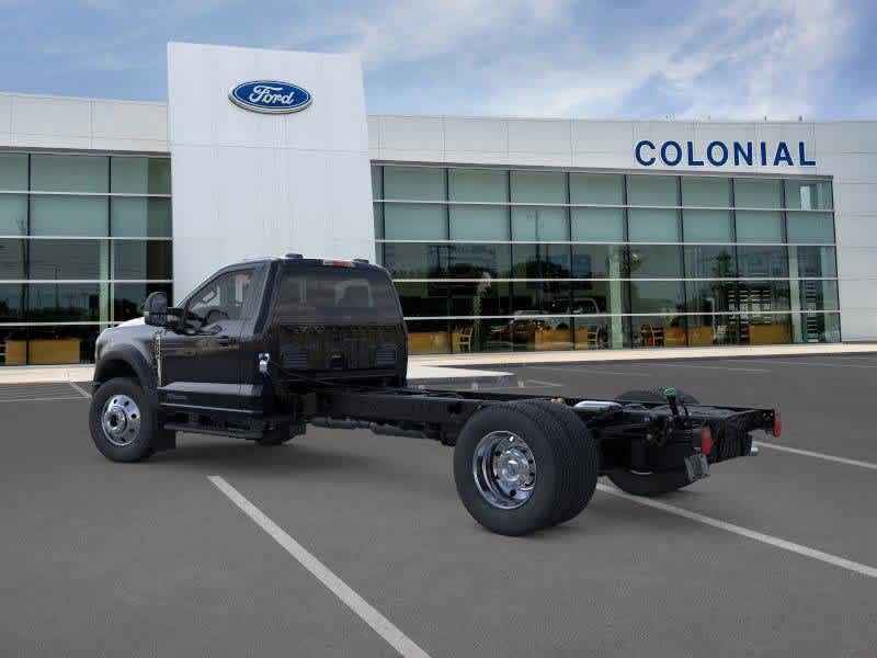 2026 Ford F-600 photo 3