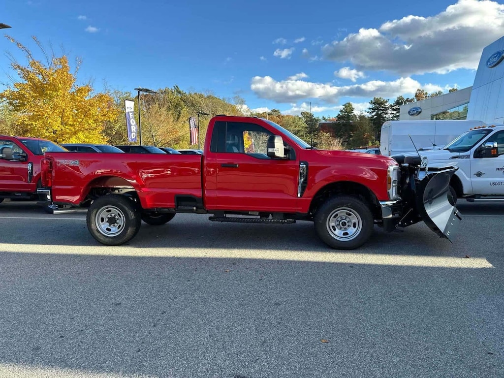 New 2025 Ford F-350 XL 4WD Reg Cab 8 Box Truck Regular Cab