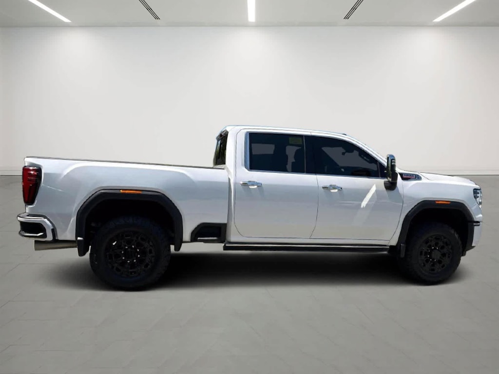 Used 2025 GMC Sierra 2500HD Denali 4WD Crew Cab 159 4WD Crew Cab 159
