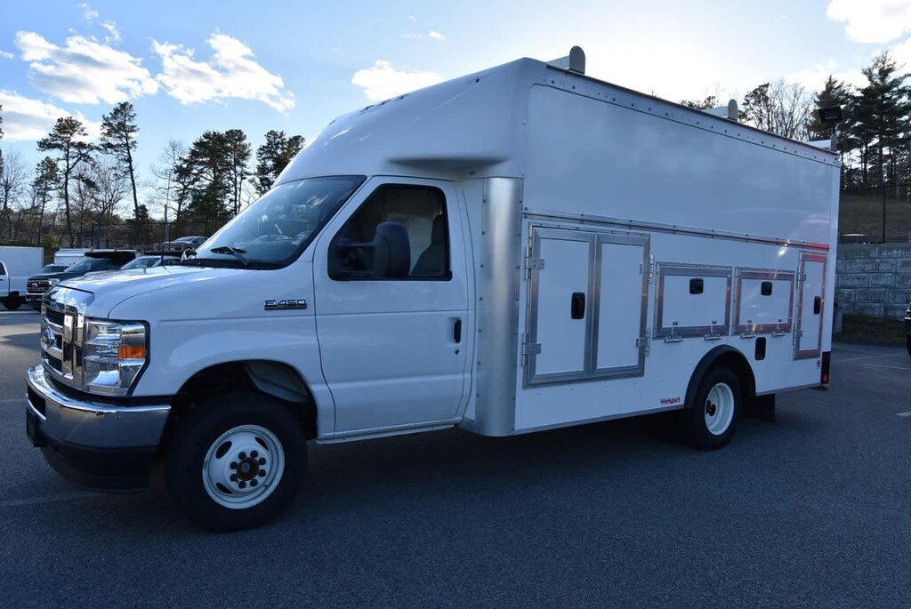 New 2024 Ford E450 Cutaway For Sale at Colonial Ford of Plymouth VIN