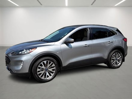 2022 Ford Escape Titanium AWD 2022 Ford Escape Titanium AWD