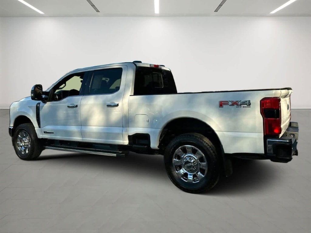 Used 2024 Ford Super Duty F-350 SRW Lariat