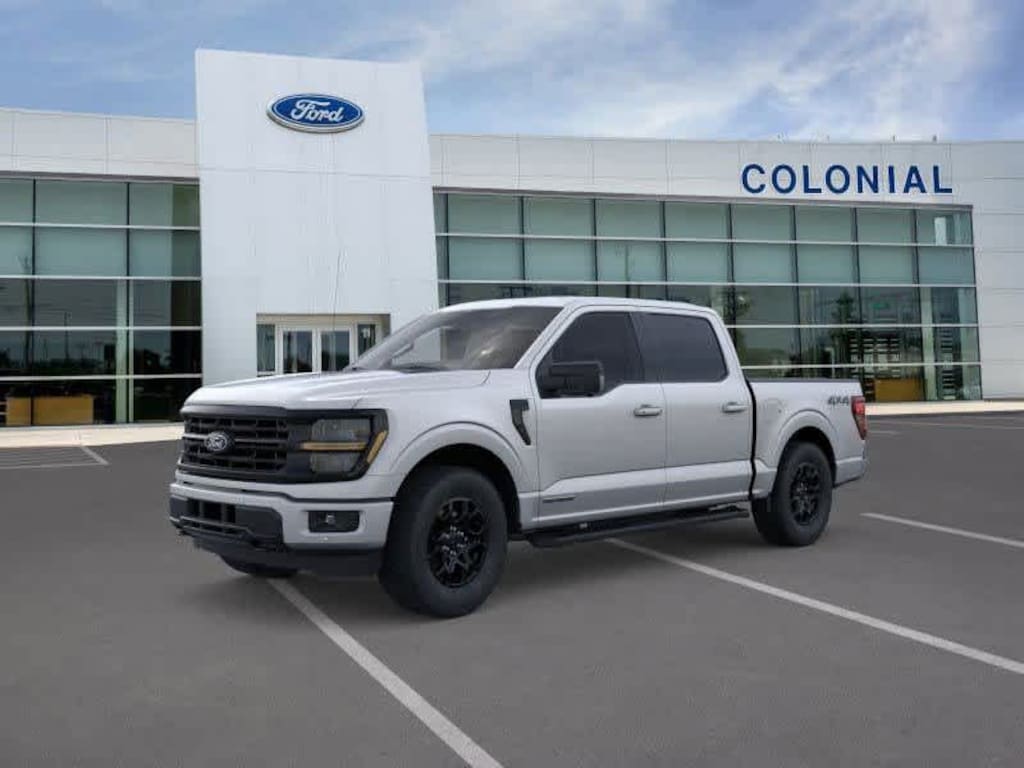 New 2025 Ford F-150 XLT Truck SuperCrew Cab