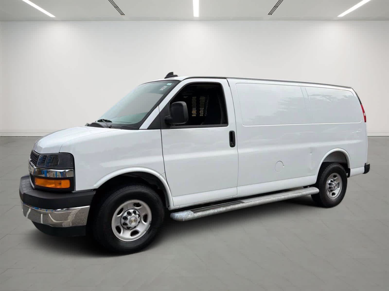 2025 Chevrolet Express Cargo