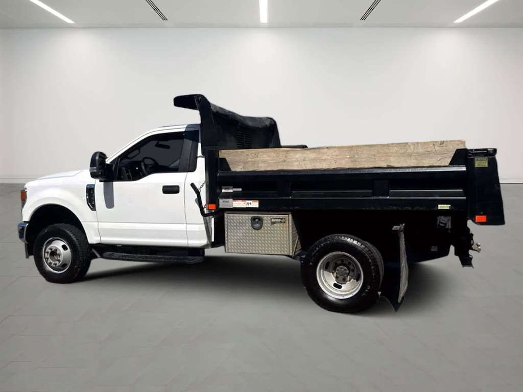 Used 2020 Ford Super Duty F-350 DRW XL 4WD Reg Cab 145 WB 60 CA 4WD Reg Cab 145 WB 60 CA