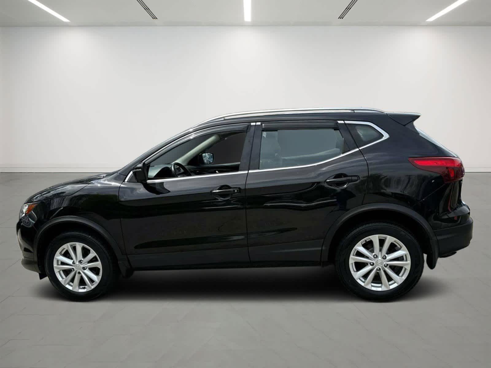 Used 2018 Nissan Rogue Sport SV with VIN JN1BJ1CR4JW266872 for sale in Plymouth, MA