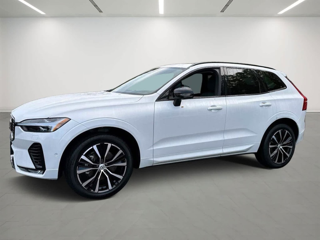Used 2025 Volvo XC60 Plus B5 AWD