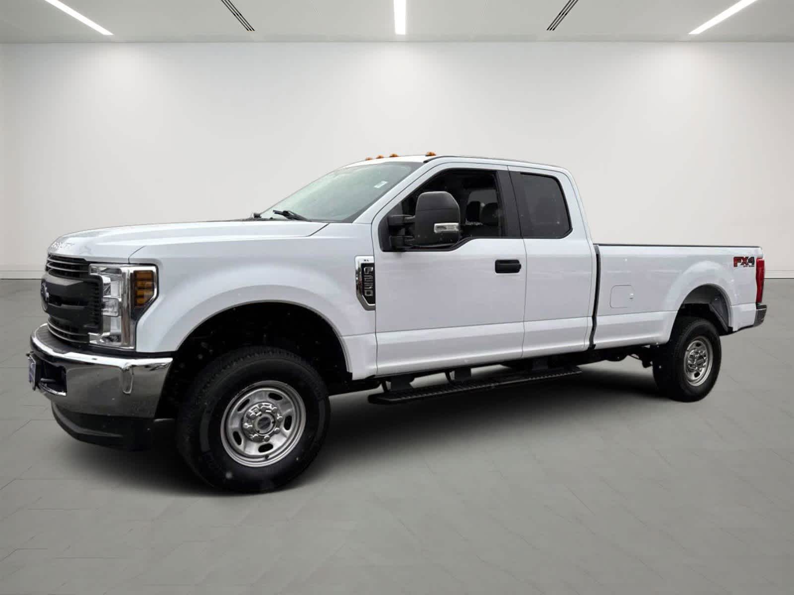 2019 Ford F-250 Super Duty XL's photo