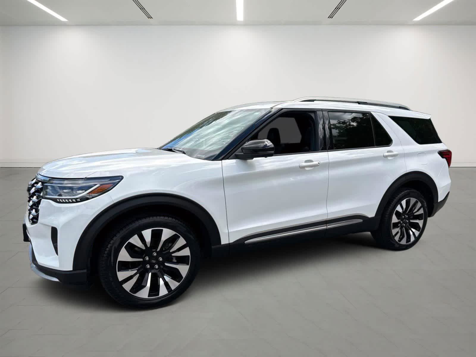2025 Ford Explorer Platinum 4WD (PL535)'s photo