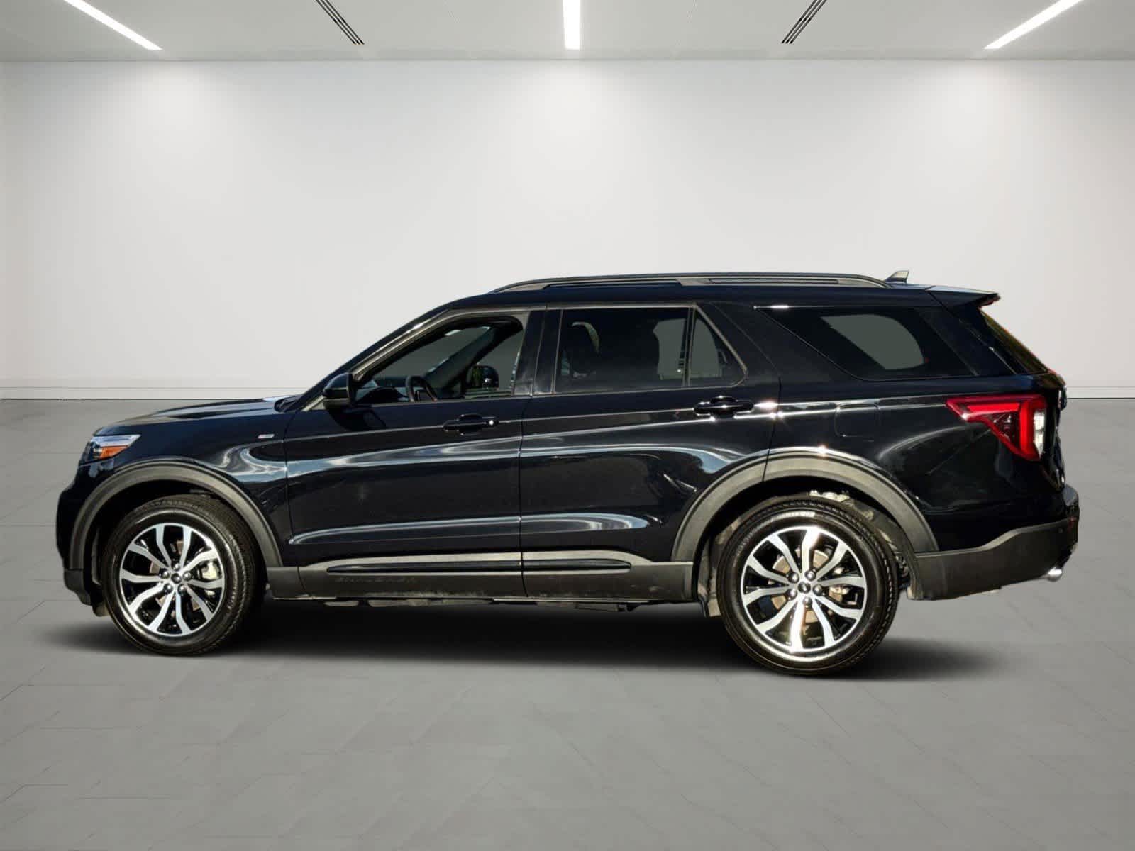 2024 Ford Explorer ST-Line photo 3