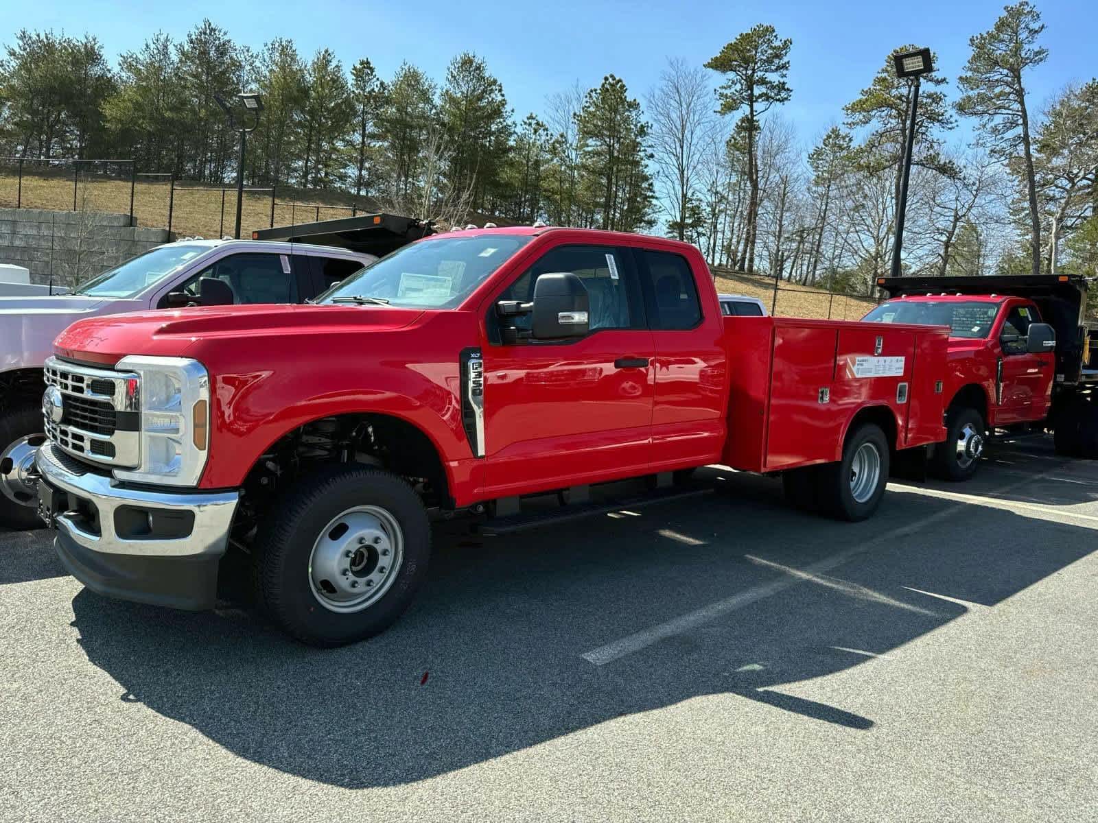2026 Ford F-350 XLT 4x4 SuperCab 168-In DRW's photo