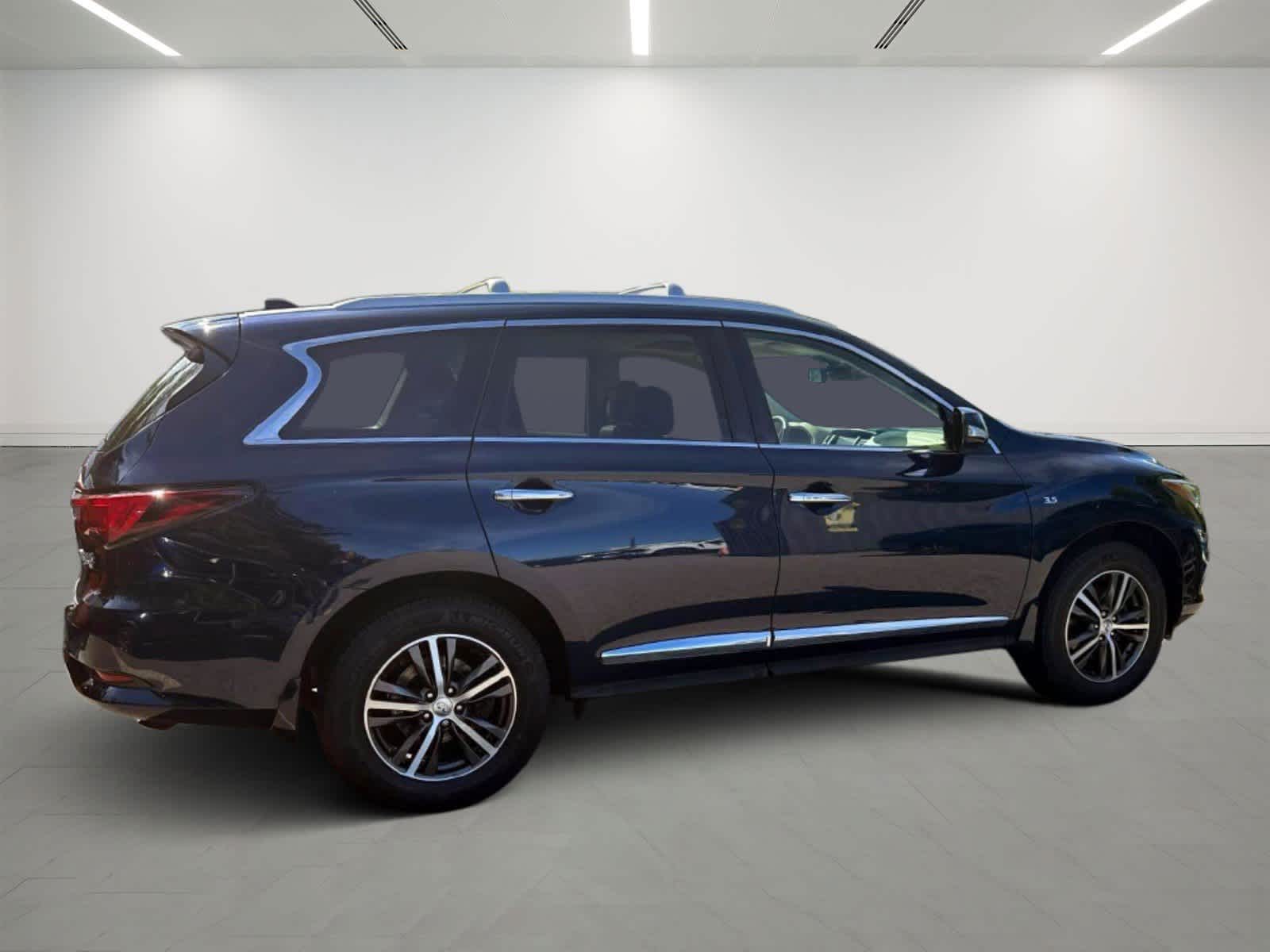 2019 Infiniti QX60 Luxe photo 4