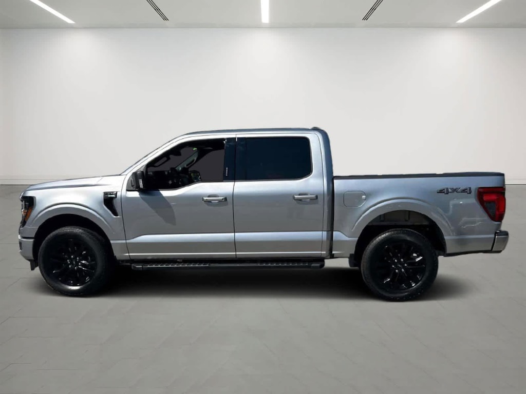 Used 2024 Ford F-150 XLT 4WD Supercrew 5.5 Box 4WD SuperCrew 5.5 Box