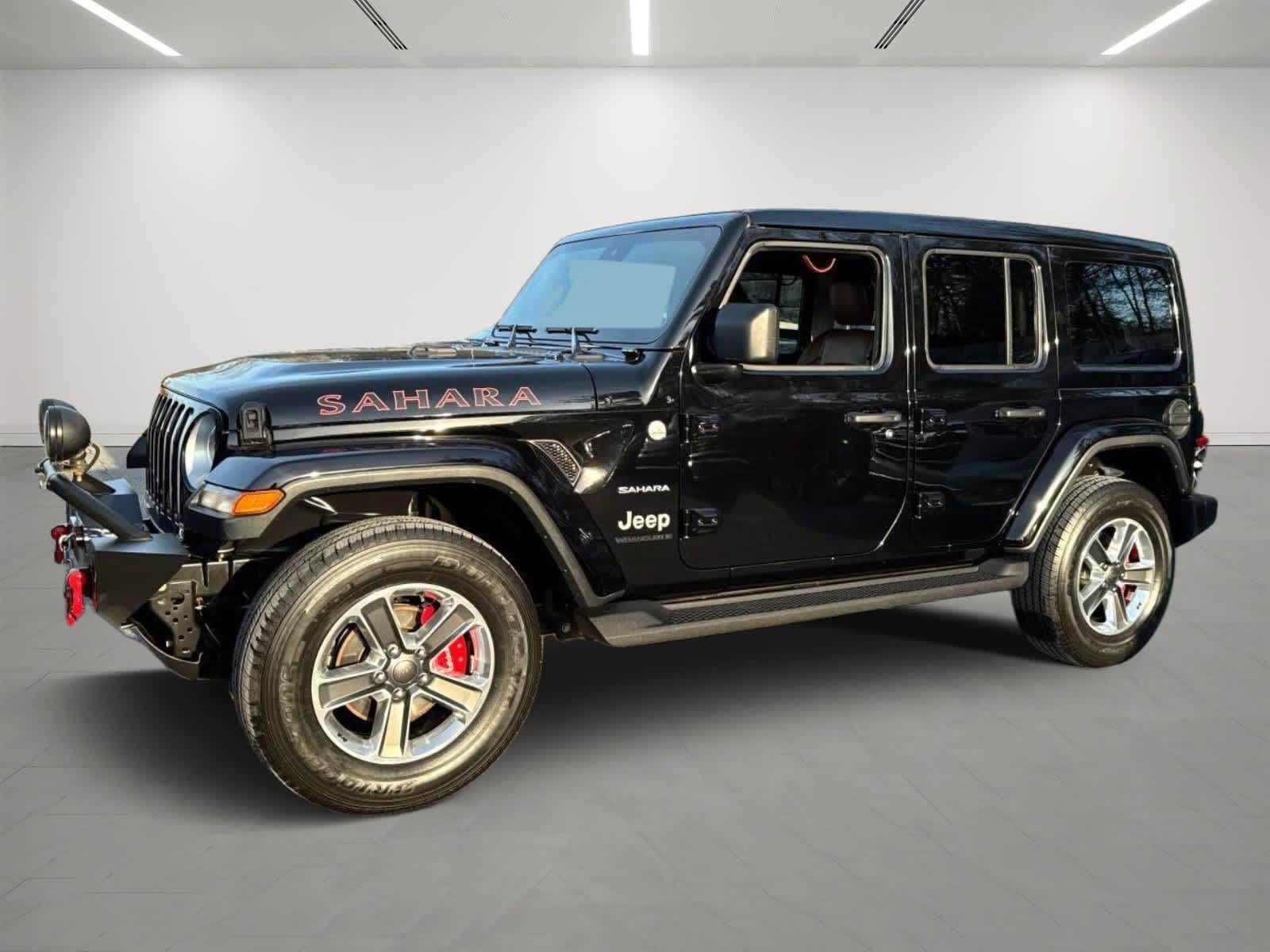 2023 Jeep Wrangler 4-Door Sahara's photo