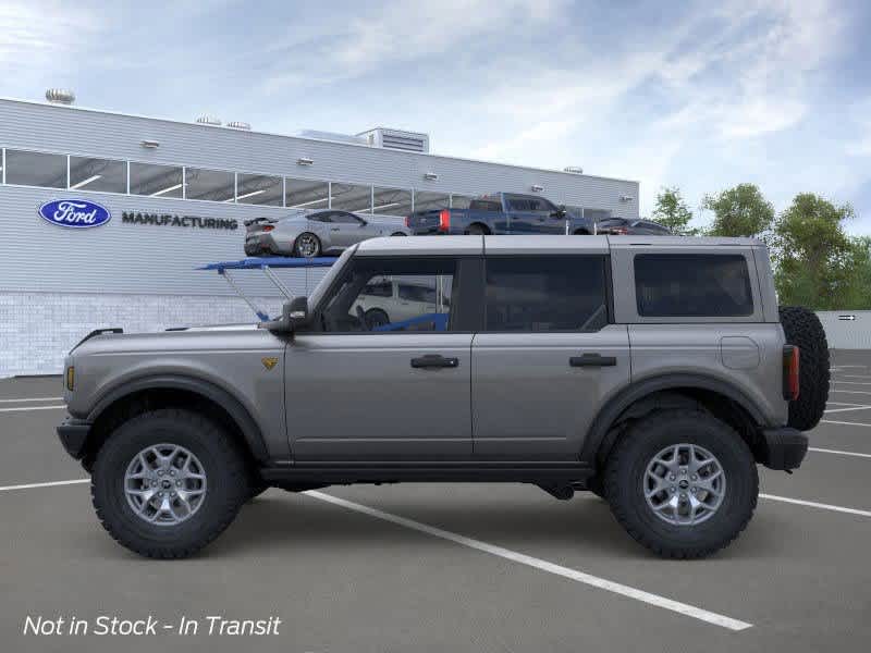 2025 Ford Bronco Badlands photo 3