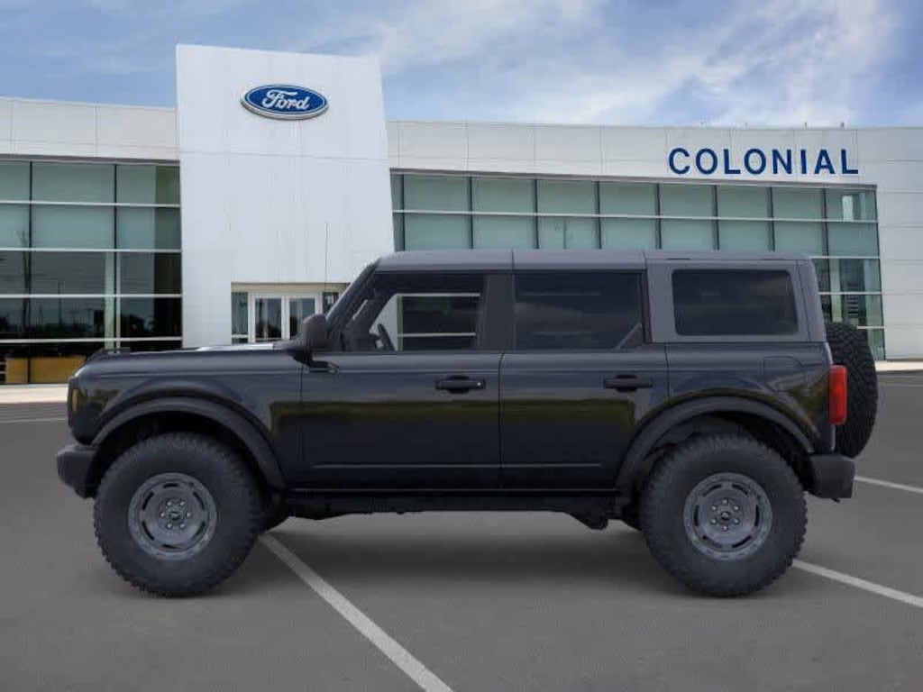 New 2025 Ford Bronco Base SUV