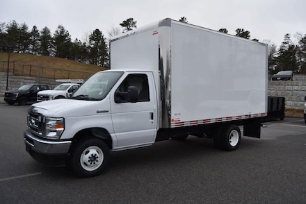 2024 Ford E-450 Cutaway Super Truck